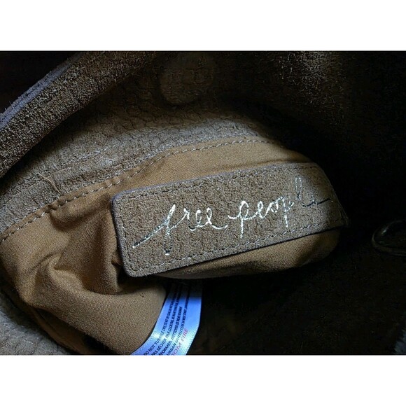 Free People 100% Cow leather The Nicolette Suede Crossbody chain strap - Picture 3 of 5